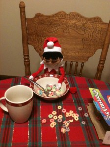 25 Elf on the Shelf Pictures - Mommysavers